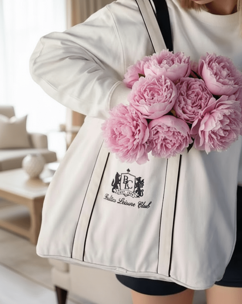 The Club Embroidered Tote Bag – White/Navy - Baltics Leisure Club