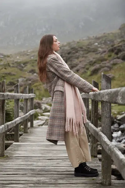 Fluffy Scarf Baltics Leisure Club