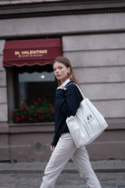 The Club Embroidered Tote Bag – White/Navy Baltics Leisure Club